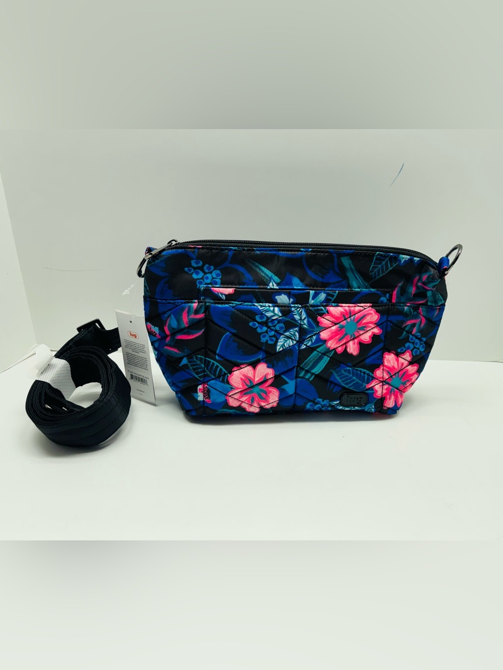 MAKE AN OFFER! NWT Lug RESORT BLACK FLARE Crossbody Bag Navy Pink - Picture 2 of 5